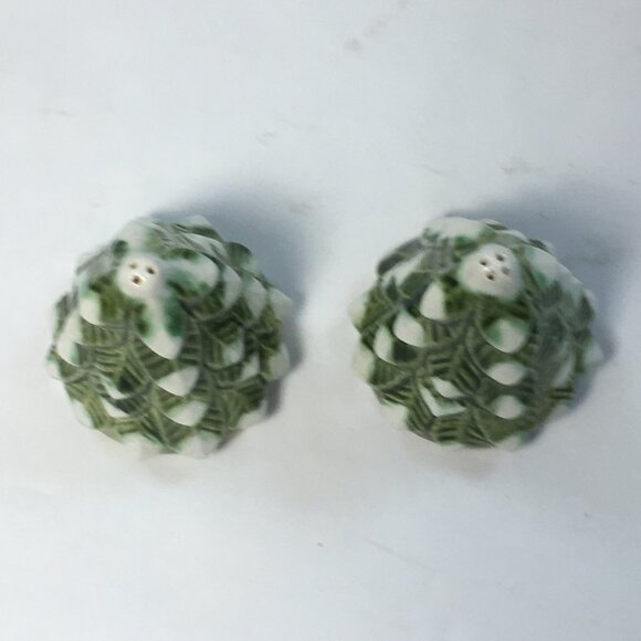 Vintage Christmas Tree Salt Pepper Shaker 2" Ceramic Green White Pinecone Design - Picture 3 of 5